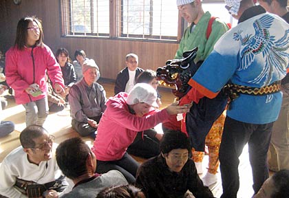神楽の披露も