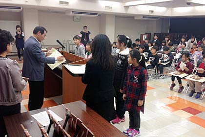  越後吉田ライオンズクラブと燕ライオンズクラブ主催の「Let's Try Eco」啓発ポスターコンクール表彰式