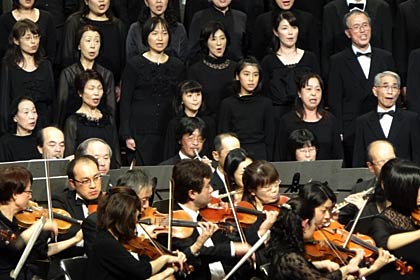  2日開かれた第九を楽しく歌おう会の創立15周年記念「歓喜の第九演奏会」