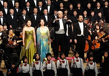 2日開かれた第九を楽しく歌おう会の創立15周年記念「歓喜の第九演奏会」