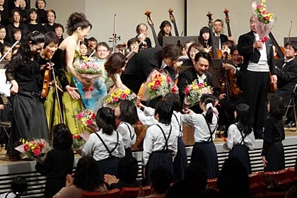  2日開かれた第九を楽しく歌おう会の創立15周年記念「歓喜の第九演奏会」