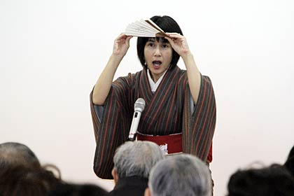 講師の社会人落語家できよみ行政書士事務所を開く行政書士、生島清身さん