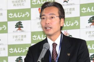 小池加茂市長の抗議声明を国定三条市長は強く批判、小池市長はそもそも基幹病院設置に不要論