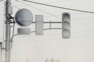 8日の三条は風が強く厳しい冷え込みの寒波に見舞われ、最低気温-2.9度、最高1.5度でまるで真冬日
