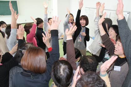 最後の実行委員会は円陣を組んで「えい、えい、おー！」で締めくくった