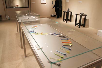  1日から31日まで燕市産業史料館で開かれる「スプーン展2」