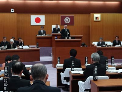 三条市議会3月定例会の初日
