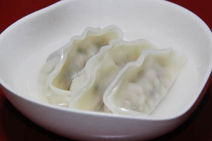 タレなしでおいしい「燕餃子」