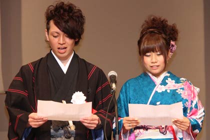 市民憲章唱和の年坂井凌さん松下恵梨さん