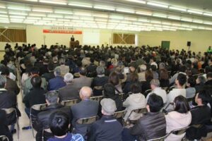 約700人が参加した三条市長国定勇人氏の市政報告会