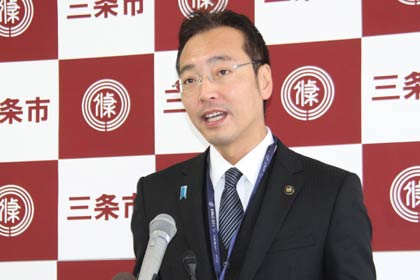 11日行われた国定三条市長の定例記者会見