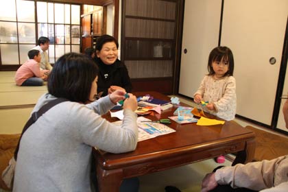 「GWみんくる子ども祭り」の折り紙