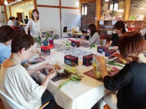 9日、「みんくる」で開かれた「私時間 vol.2～大人の女性に贈る微糖な空間～」