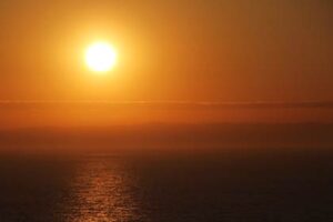 野積から日本海に沈む夕焼け