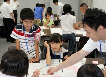  広報紙「広報つばめ」の「子ども版」発行に向けて始まった子ども記者の編集会議