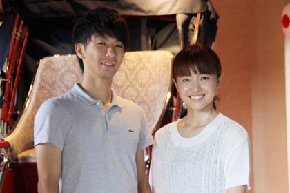 「小京都を楽しむ会あかりば2013」の「あかりの結婚式」の参加カップルに決まった田中淳さん、祐子さん夫婦