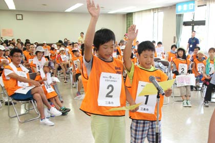 選手宣誓、ゼッケン1番の坂井叶有君は結局、優勝することに