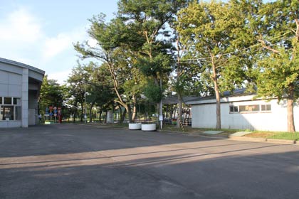 プレいちびのフリマやミニゲームが行われる燕市交通公園