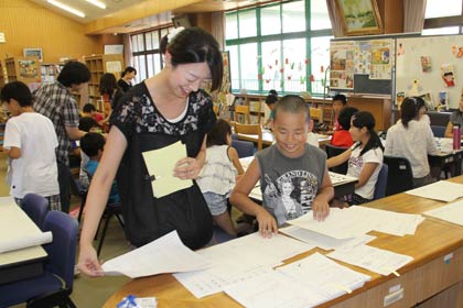 後期のサマースクールがスタートした燕西小学校