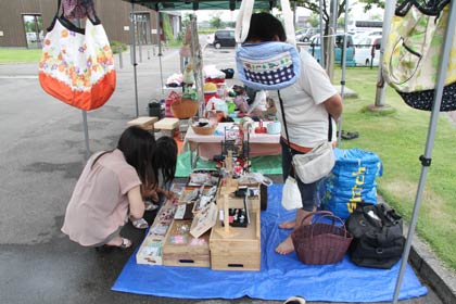 フリーマーケット