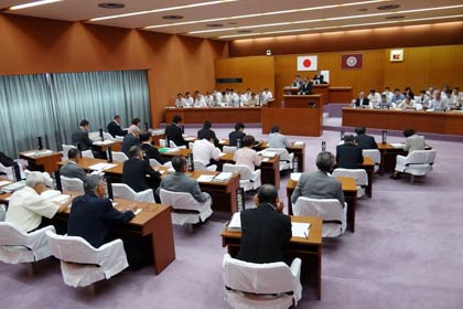 本会議2日目の5日の三条市の9月定例会