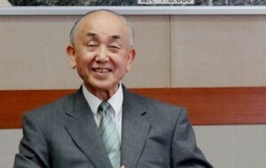 知事に「県立加茂病院の建て替えに際して産科の復活再開を求める要望書」を提出したことについて会見する小池加茂市長