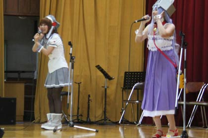 ステージイベントの最後は「あるみさん」と「あくあちゃん」