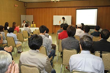 藤田博史市政報告会会場