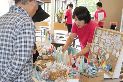 鬼の「つのキャンドル」の販売やワークショップも