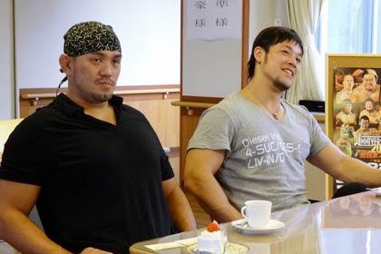 秋山選手と潮崎選手