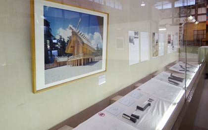 20日まで三条市歴史民俗産業資料館で開かれている企画展「伊勢×三条　遷宮がつなぐ技とこころ」
