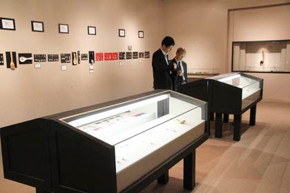 20日まで燕市産業史料館で開かれている「世界のスプーンコレクション展　第3章」