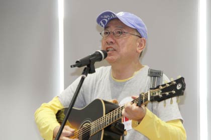 ブラザーズ・スリーで演奏した吉田町若者共和国外務大臣だった富所さん