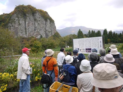 昨年の下田地域の遺跡めぐりのようす