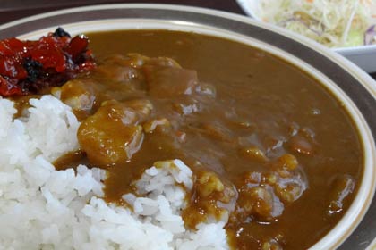  提供しているのはポークカレー