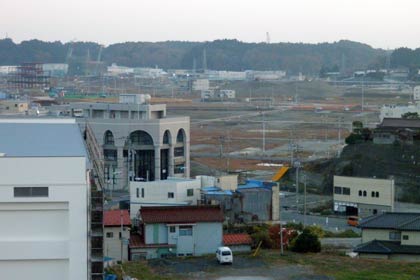  宿泊先から見下ろした気仙沼市のようす
