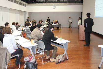 24日開かれた第1回の「みらい起業塾」
