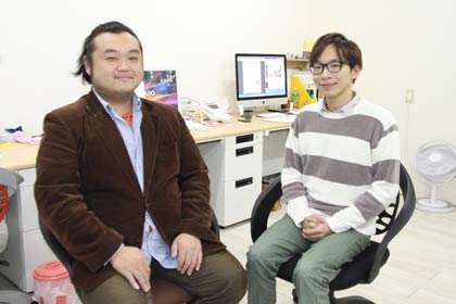 来春、新潟の隠れた逸品を専門に紹介、販売するネットショップを立ち上げる株式会社muku.の田中代表取締役(右)と武石執行役員