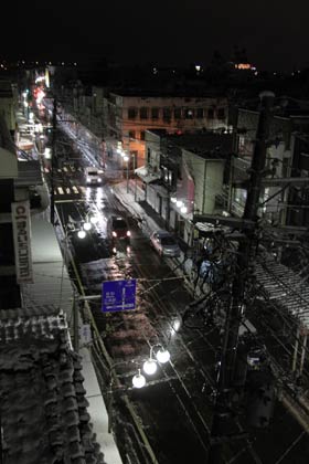 12日夜の三条市・中央商店街