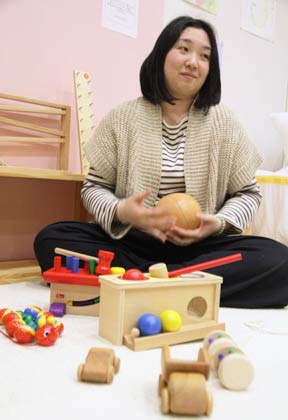 燕三条地域では初めておもちゃコーディネーターの資格を取ったマザーネイチャーの平田さん