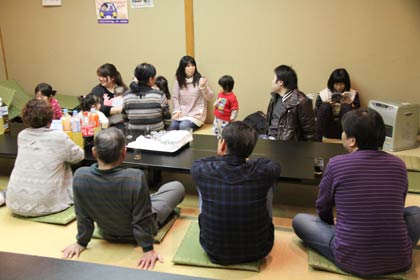 燕市と三条市に避難している人で合同の第19回交流会「節分豆まき大会」