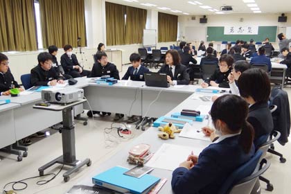 21、22日の1泊2日で行われた中学生リーダー研修会「勇志塾」