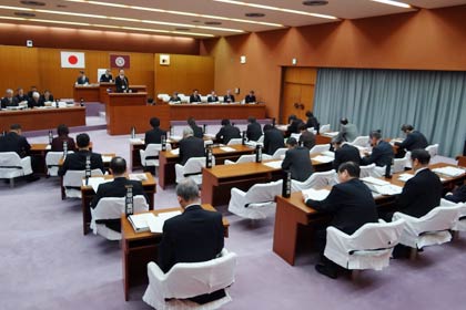 3日開会した三条市3月定例会