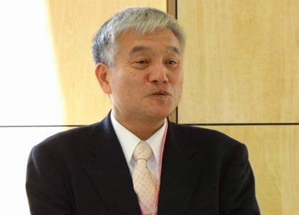 嵐南小初代校長となった高橋校長