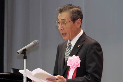熊倉市議会議長のあいさつ