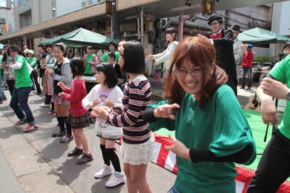 生演奏でダンスしたフォーチュンクッキープロジェクト
