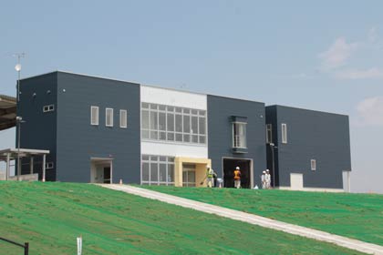 18日に開所する三条市かわまち交流拠点施設「三条防災ステーション」