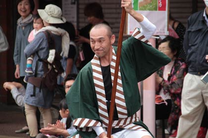  見物客に人気の奴