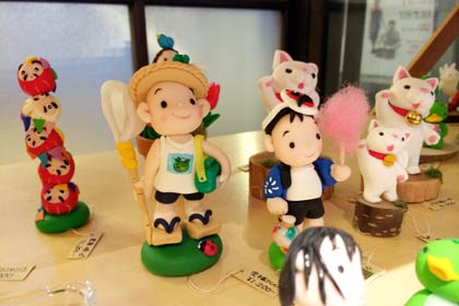 「みんくる」のチャレンジショップに耳ツボジュエリーのサロン「KaFuKa（かふか）」とその仲間の作家が出店