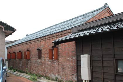 旧新光屋米店精米所